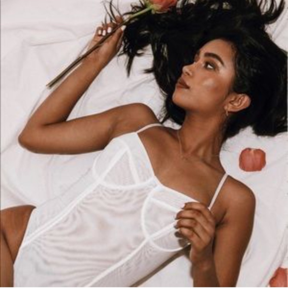 Freeform bodysuit (white)